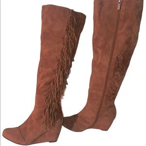 Rouge Faux Suede Knee High Boots in Cognac Sz 8